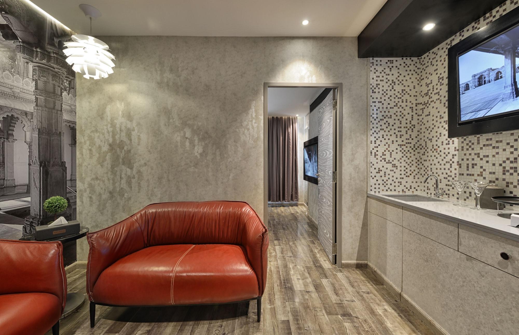 Regenta Central Antarim Ahmedabad Esterno foto