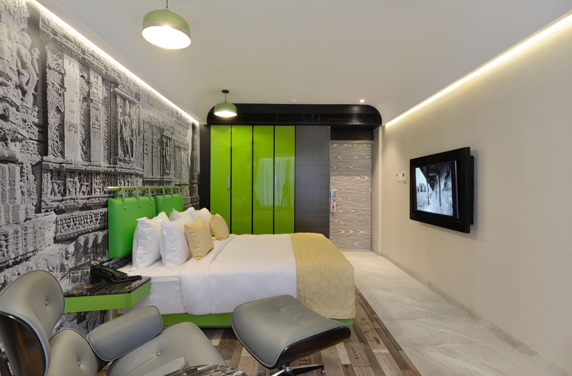 Regenta Central Antarim Ahmedabad Esterno foto