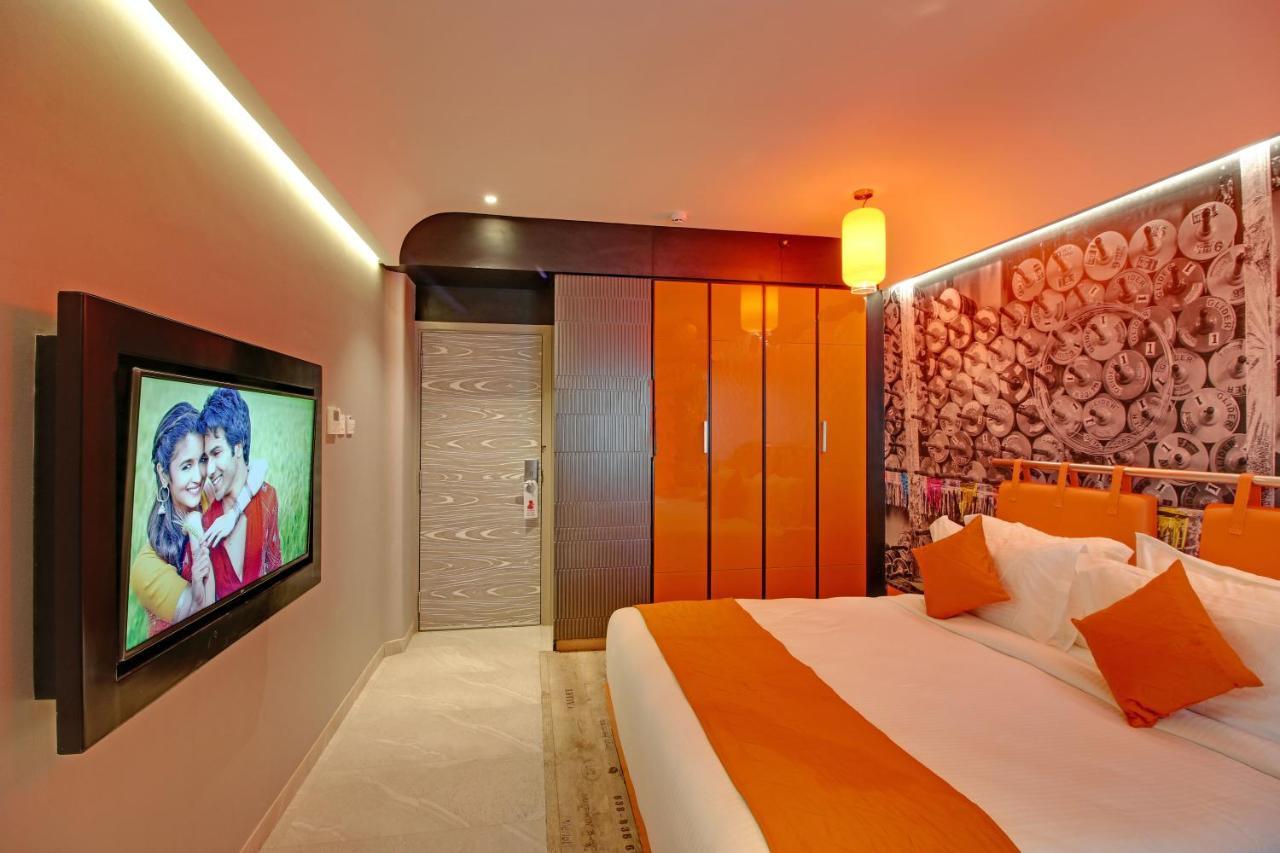 Regenta Central Antarim Ahmedabad Esterno foto